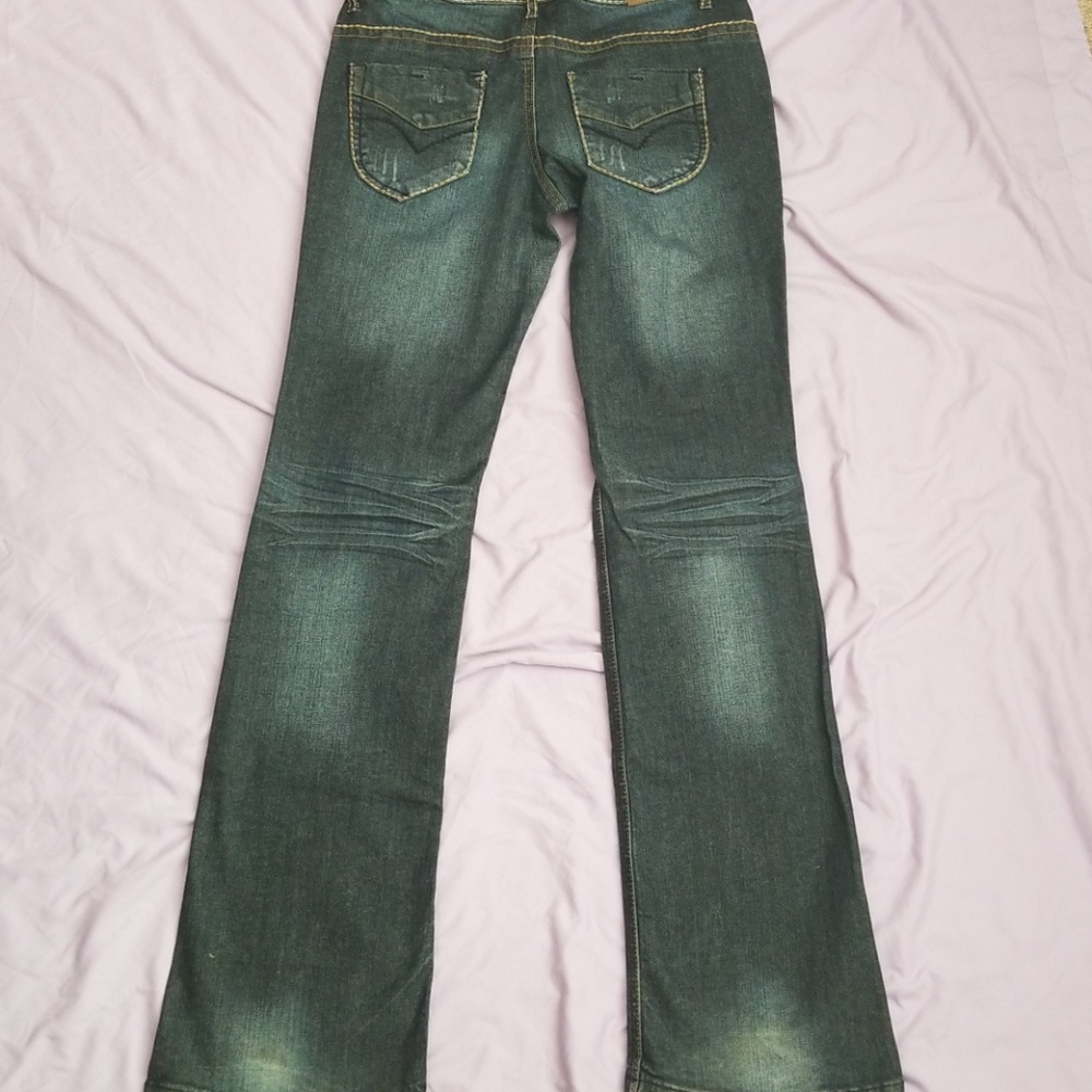 Premiere Jeans - Picture 3 of 5